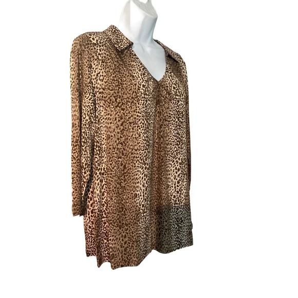 Susan Graver Stretch Tunic Women Sz M Liquid Knit Animal Print V-Neck Top Blouse - Picture 3 of 10